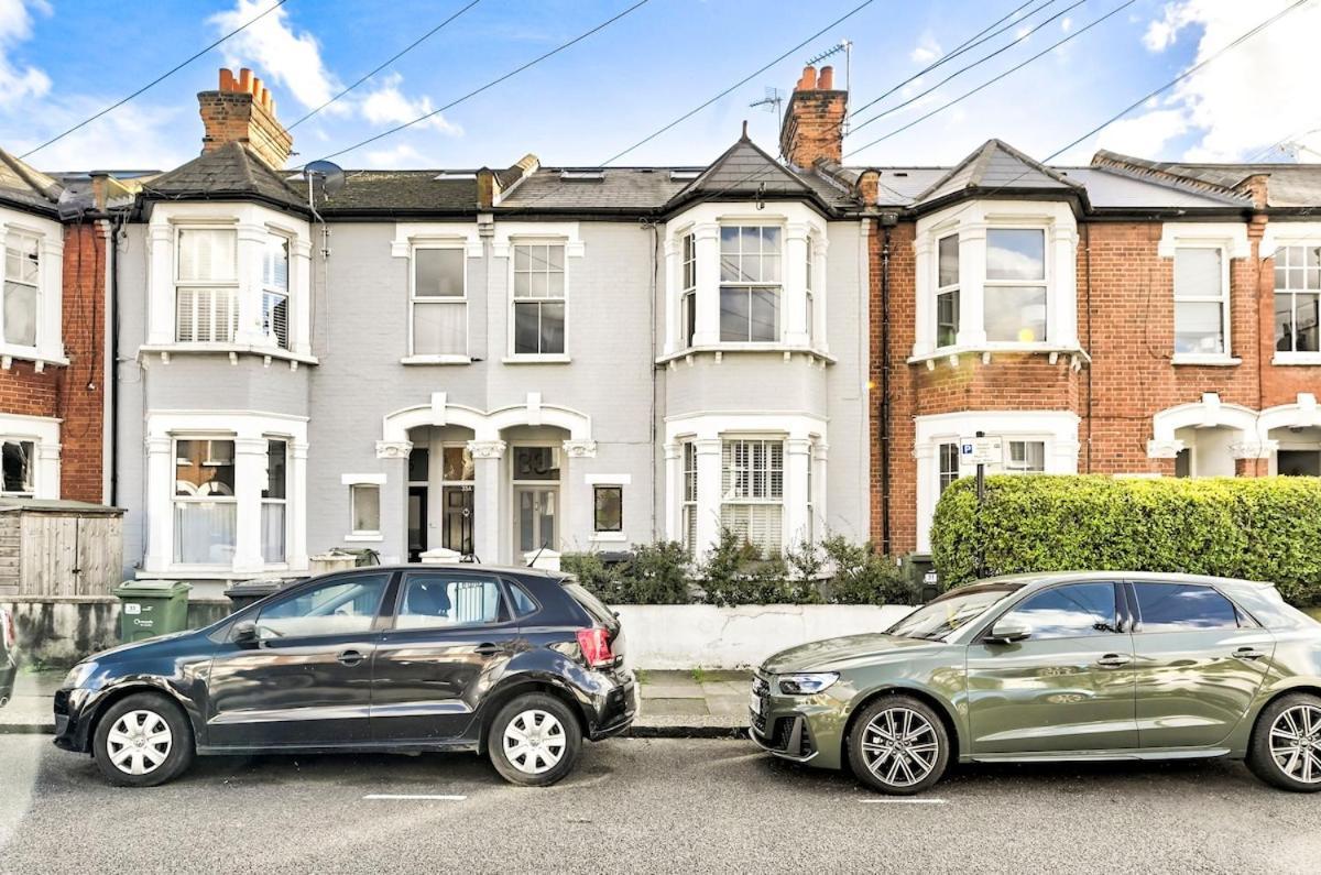 Apartment Victorian Charm 2-bed 2-bath With Private Garden